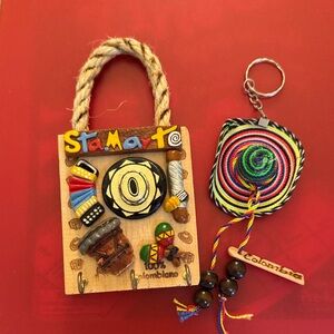 Colombian Souvenir Wooden small hanging hooks & Woven Keychain - Colorful